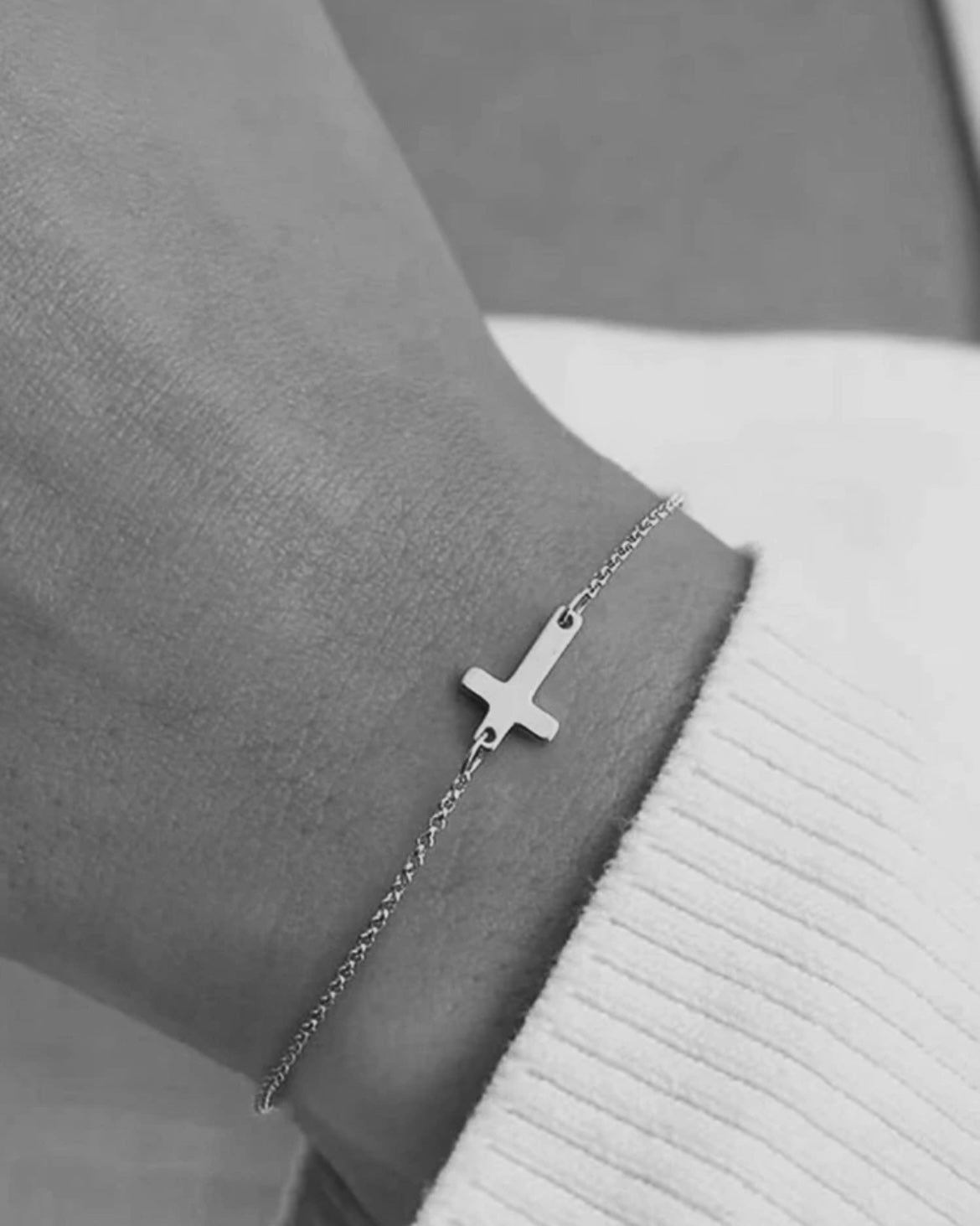 silver cross bracelet